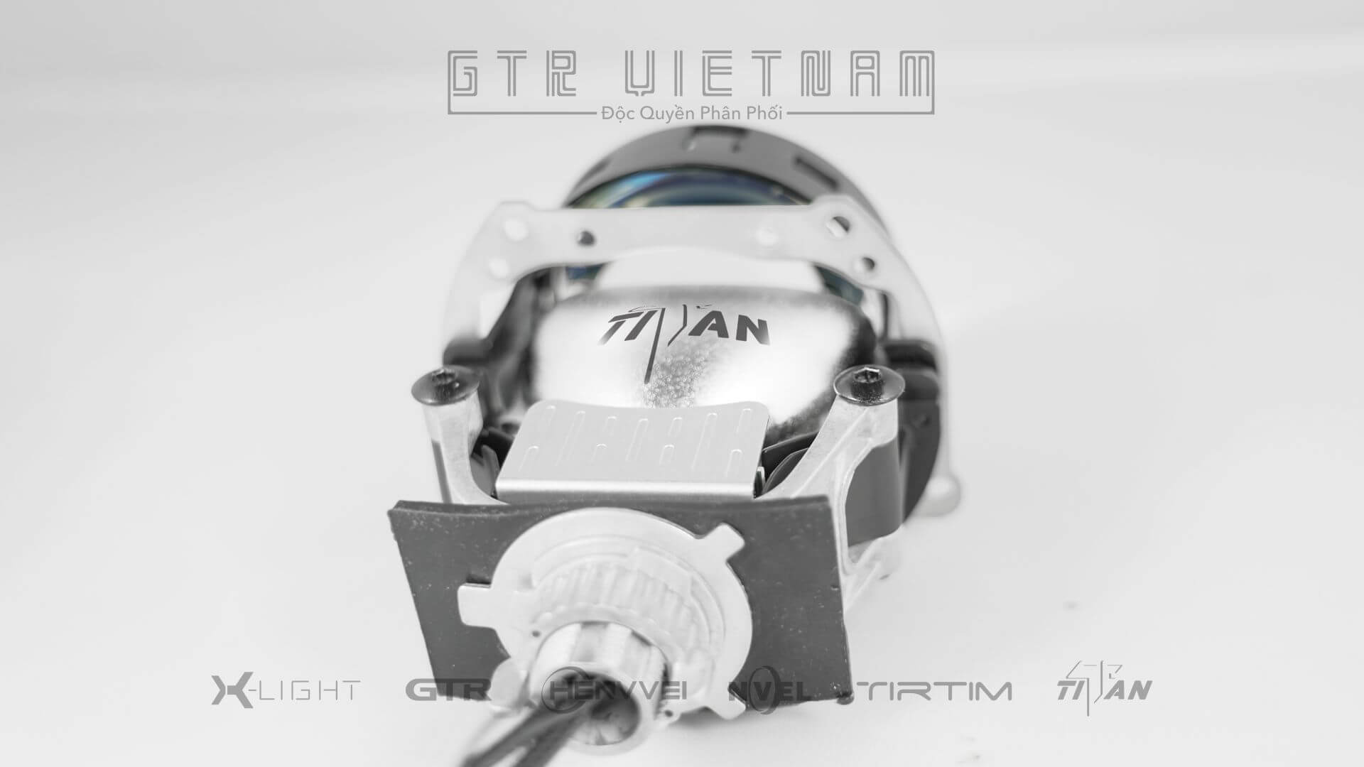 bi led titan silver 4 co logo