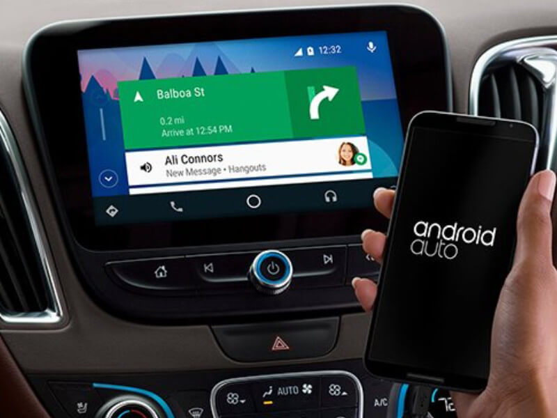 Android Auto ứng dụng kết nối điện thoại với màn hình ô tô
